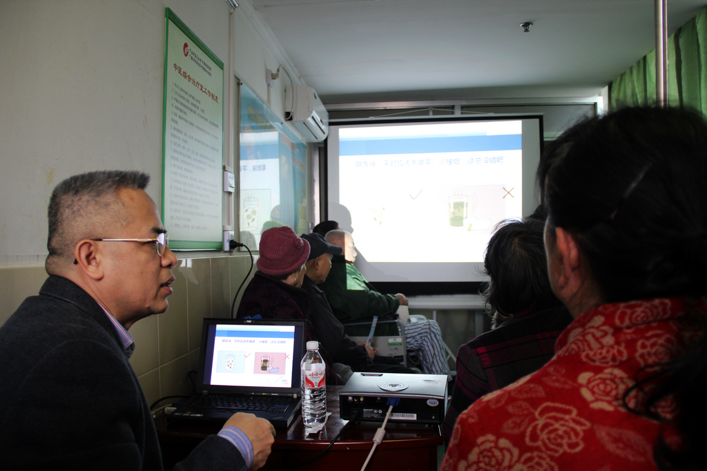 医患同携手 呵护心健康——我院心内科举办心脏支架术后患者健康讲堂