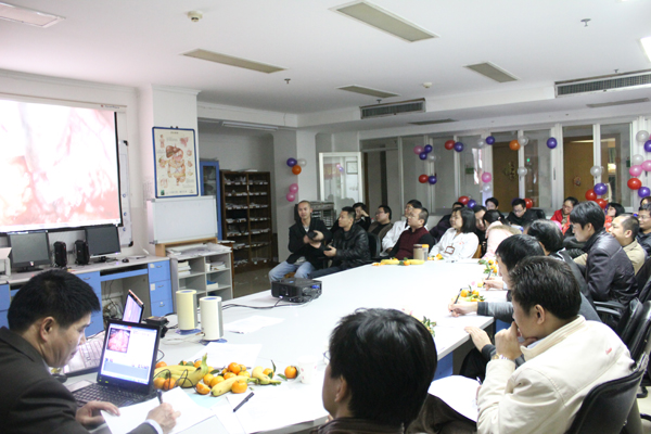 广西首次外科手术视频展播比赛在我院举行