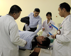 乌兹别克斯坦小伙跨国求医 前来我院射波刀治疗脑病