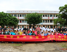 不畏风雨继续启程 瑞康义诊团送温暖到江林