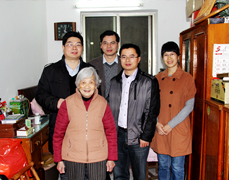 动脉瘤诱发脑中风 显微镜下清除“炸弹”为生命保驾护航