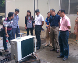 医院领导检查全院登革热防控工作