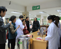 膏方文化节活动陆续开展 “扫一扫”答题就能抢“瑞康膏方”