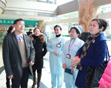 桂林医学院附属医院护理部到我院交流学习