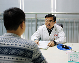 我院肝病内科主任盛庆寿博士获聘首批“全国肝胆病咨询专家”