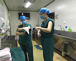 2017届临床医学专业实习医生外科手消毒技能考核顺利完成