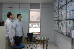 自治区卫生计生委安全生产平安医院创建及消防安全标准化建设考核验收检查组莅临我院检查指导