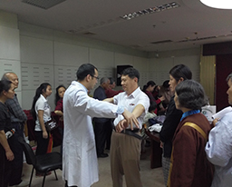 我院骨关节与运动医学科“肩痛学校”顺利开课