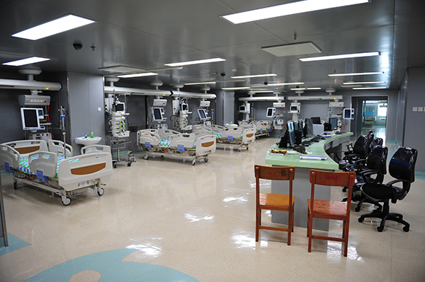 我在ICU工作：人文关怀，我们一直在行动