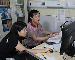 学校临床医学专业认证专家组到我院检查教研室建设情况