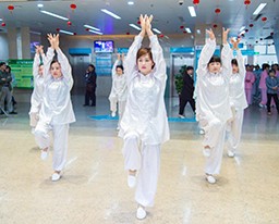 我院开展“5.12”国际护士节系列活动：养生操快闪