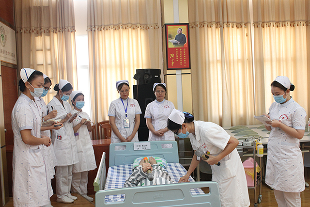 2017年临床护理教学查房比赛总决赛圆满落幕