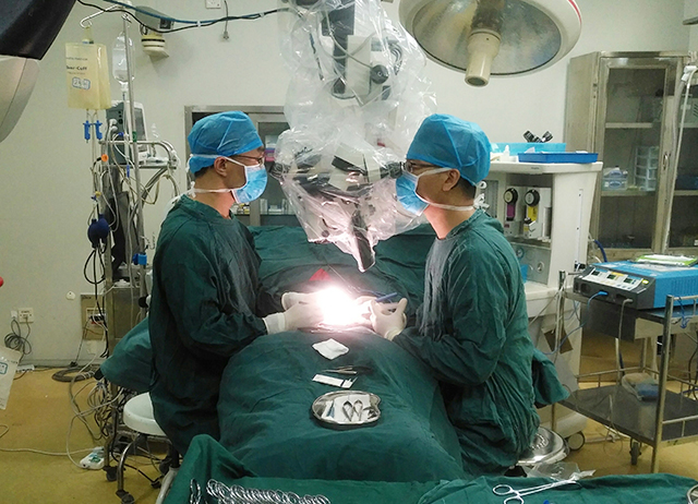 喜讯：精子12年未走的路被成功打通 我院又一例显微镜下输精管端端吻合术宣告成功