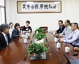 日本富山大学柴原直利教授等一行到我院参观交流