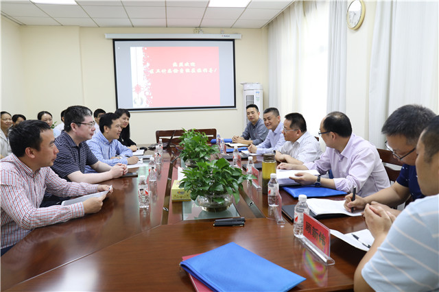 自治区卫生计生委专家小组到我院进行人体器官移植专项检查