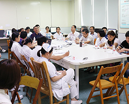 院领导深入妇科临床一线为科室建设发展“把脉”