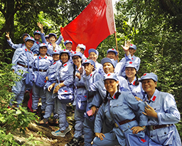 不忘初心重走红军路，追寻足迹牢记革命使命——我院离退休党总支赴革命老区开展革命主题教育活动