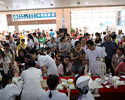 三伏已至 我院“三伏贴”之初伏贴免费贴敷暨义诊活动火爆进行