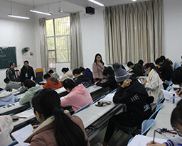 我院开展期末考试巡考、学生寒假安全教育及宿舍安全检查工作