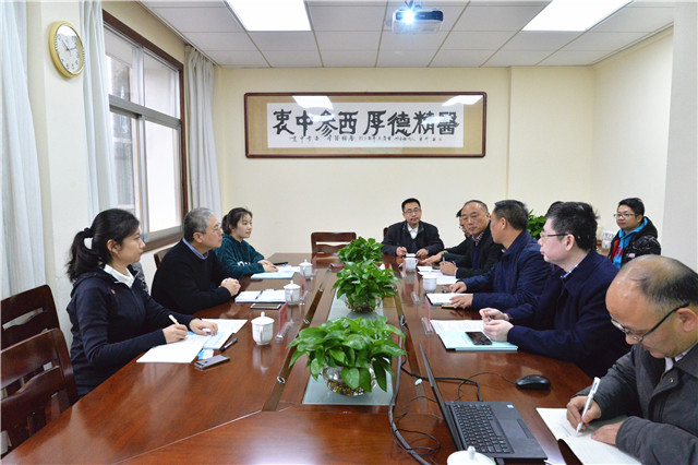 北京中医药大学教授、长江学者刘建平一行访问我院