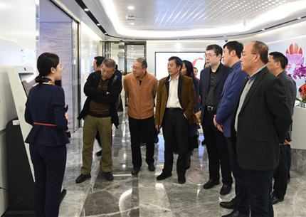 【不忘初心、牢记使命】改善医疗服务，打造智慧医院——我院党委书记高宏君带队前往华为公司参观交流