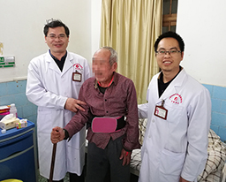 双向转诊促共赢——9旬老人胸腰椎骨折术后2天能下床