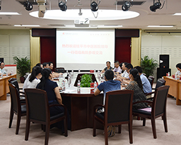 桂平市中医医院领导一行到我院参观交流