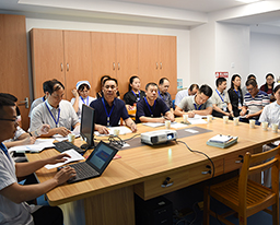 院领导深入肝胆腺体周围血管病外科开展行政查房