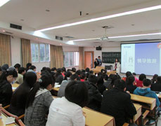 瑞康临床医学院团总支、学生会组织开展“以青年梦托起中国梦”系列活动之2014年度学干培训