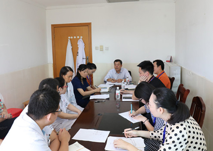 【不忘初心、牢记使命】副院长韦思尊：高标准严要求进行病案首页填写