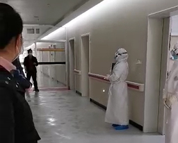 【瑞康战“疫”（三十一）】国医大师韦贵康编制的“自我按摩七分钟功”养生操走进隔离病房