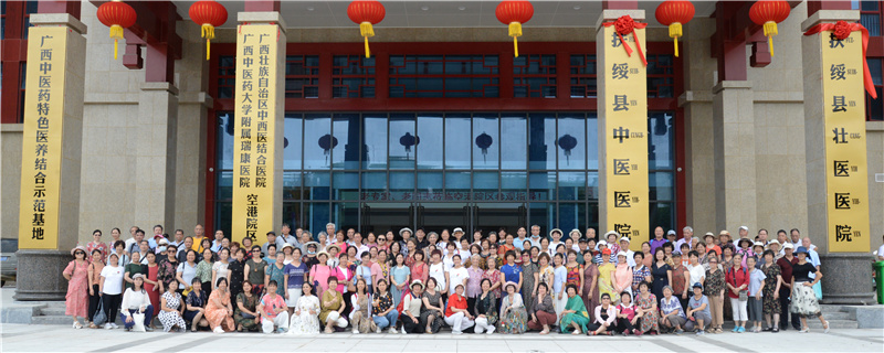 我院组织离退休职工参观空港院区新院区