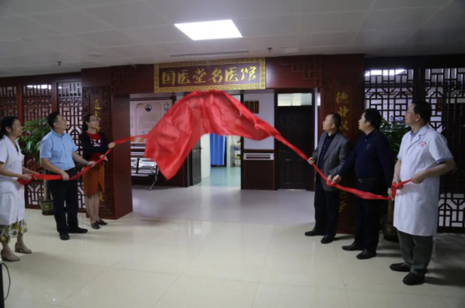 【永远跟党走】加强党支部建设 发挥战斗堡垒作用——广西中医药大学附属瑞康医院田阳院区党支部