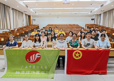 我院开展“你的优秀，有‘记’可循”课堂笔记评选大赛报告会