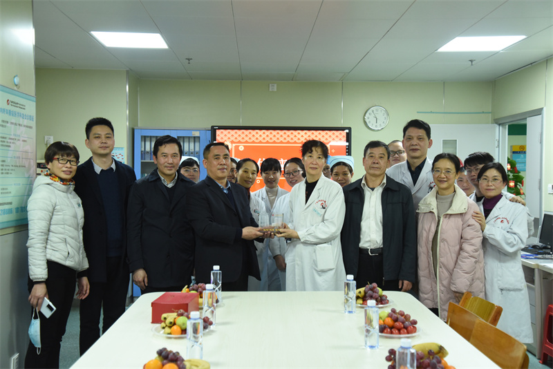 我院为内分泌科主任刘鹏教授举行退休座谈会