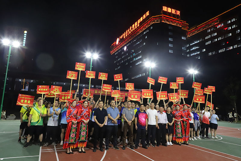 空港院区举行第一届职工气排球比赛