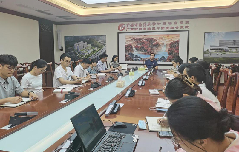 提能力强素质，做好教学管理工作——唐友明院长深入教务科指导工作