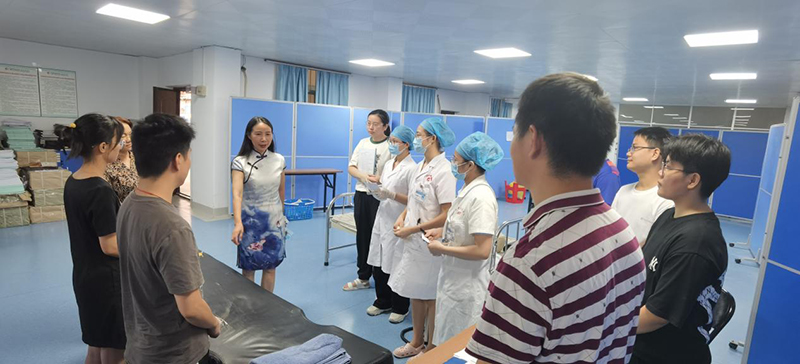 精心备赛，全力竞赛——我院领导看望备战广西第三届中医住院医师规范化培训临床能力竞赛集训队员
