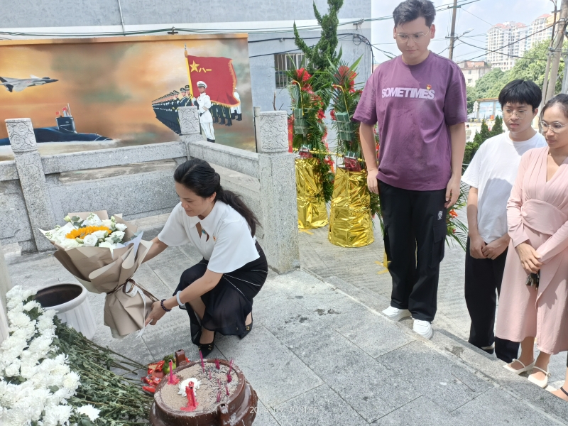 【英名长存 精神永续】空港院区医技药学信息党支部开展“烈士纪念日”主题教育活动