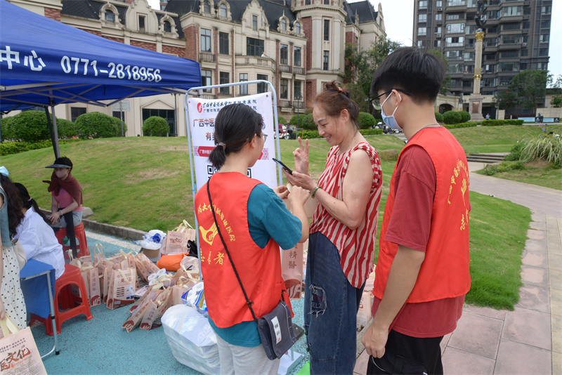 DSC_3369.jpg DSC_3369.jpg