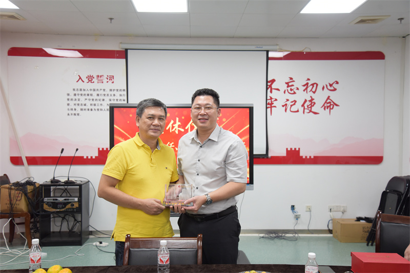 DSC_9846.jpg DSC_9846.jpg