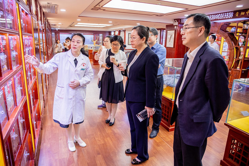 IV7A3921_副本.jpg IV7A3921_副本.jpg