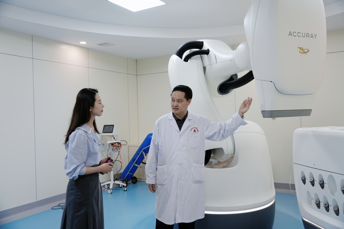 【南国早报】全国肿瘤防治宣传周来了！关注这场直播，带你了解肿瘤防治的黑科技