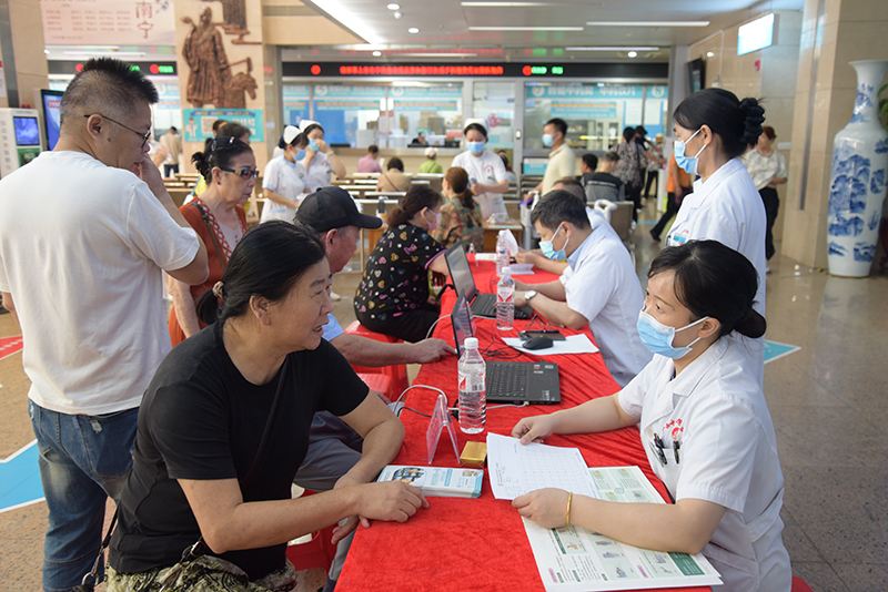 中西合璧护健康，防治卒中齐行动——我院举办“世界预防中风日”公益活动
