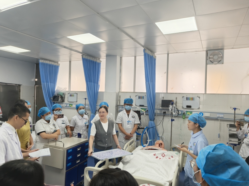 下沉一线促提升 我院重症专家助力平南县中医医院重症监护病房启航