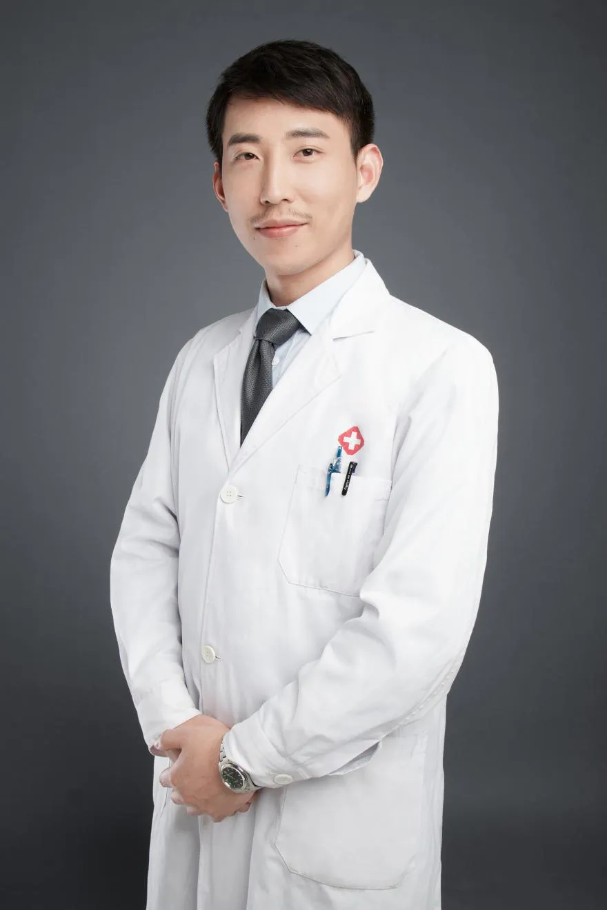 【出诊预告】1月14日，许家栋教授到瑞康医院领衔开展疑难疾病多学科诊疗啦~