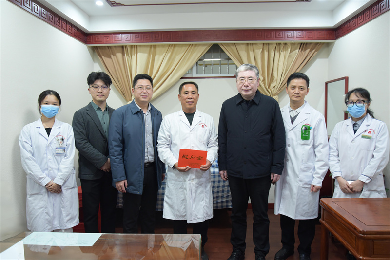 岁寒送暖传真情 凝心聚力启新程——我院开展2026年春节前走访慰问活动