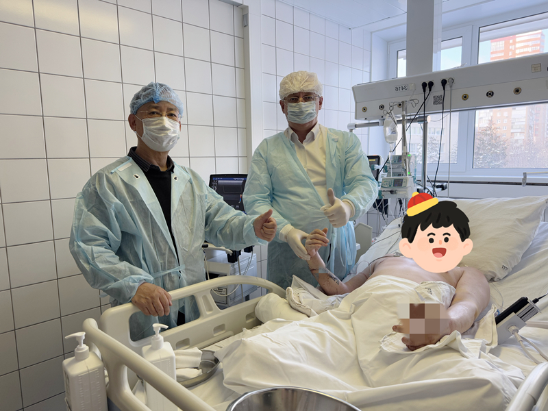 再耀国际！我院修复重建显微外科团队助力俄罗斯完成首例双手异体手移植手术