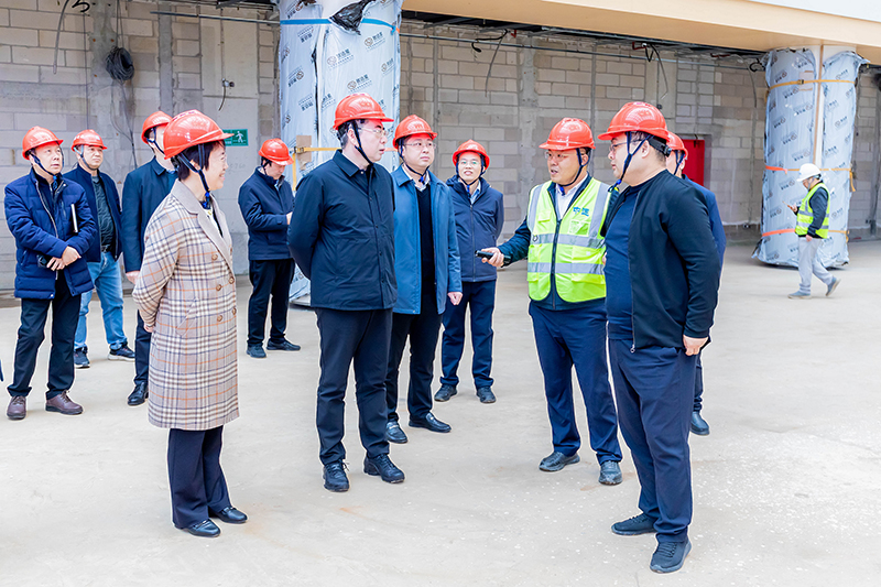 院领导带队到凤岭南医院建设项目工地检查指导工作